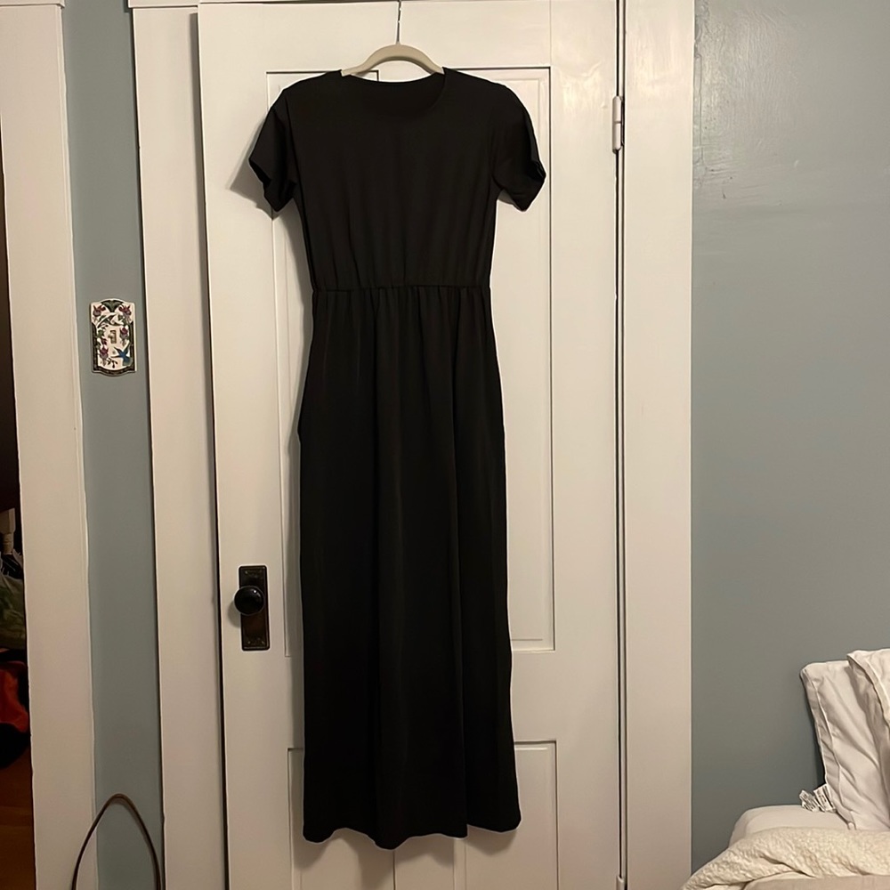 Long black dress
